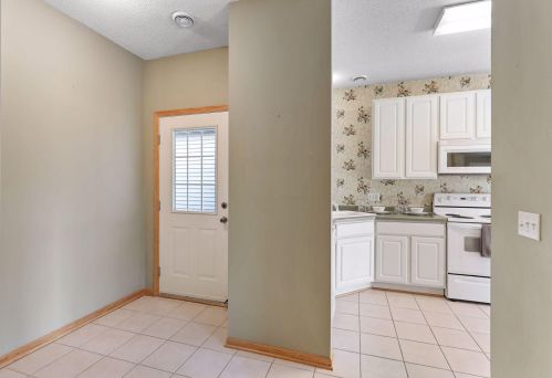 1938 111th Ave, Minneapolis MN  55449-5355 exterior