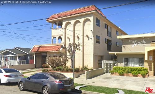 4389 141st St, Hawthorne, CA 90250-7176