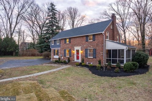 520 End Ave, Tavistock NJ  08033-2630 exterior