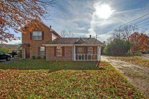 815 Bradley Pl, Hermitage, TN 37076-2341