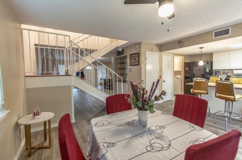 3701 Clubview Dr, Garland TX 75044-6158 exterior