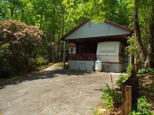 164 Canyon Pass, Cleveland, GA 30528-1789