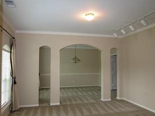 902 Evandale Ln, Sugar Land TX  77479-5308 exterior