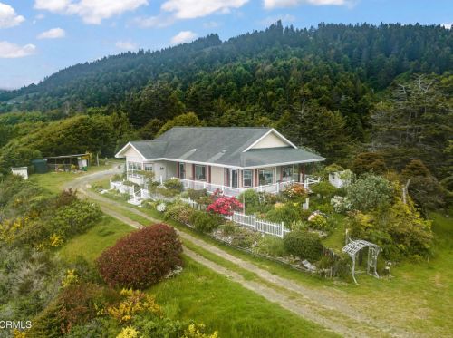 39401 Highway 1, Fort Bragg, CA