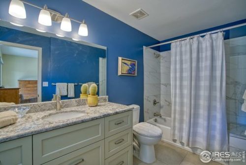 2402 Ponderosa Hl Rd, Lyons CO 80540-8432 exterior