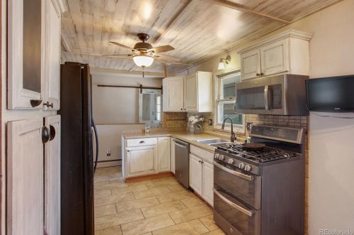 1255 Raynolds Ave, Canon City CO 81212-4013 exterior