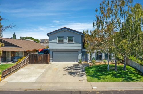 542 Dawn Dr, Manteca, CA 95336-4064