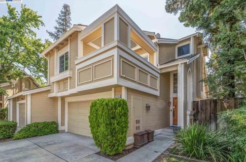 1533 Trimingham Dr, Pleasanton, CA 94566-8407