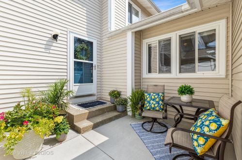 443 Partridge Ln, Bannockburn, IL 60015-3634