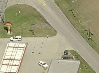 1409 Monroe St, Charlestown IN  47111-1331 exterior