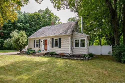 251 Woodruff St, Southington, CT 06489-3341