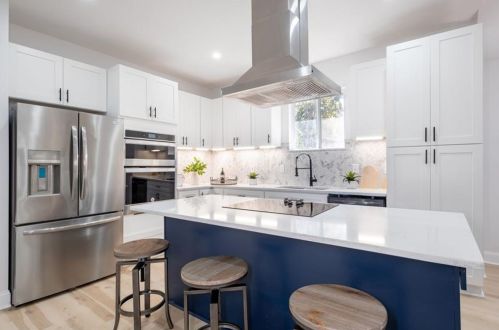 763 Center Hill Ave, Atlanta GA  30318-6236 exterior