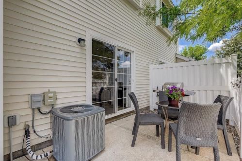 15953 Finch Ave, Saint Paul MN  55124-5811 exterior