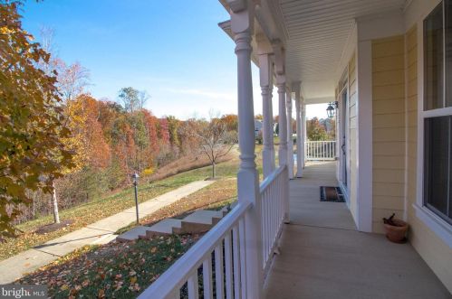 1110 Hearthstone Dr, Fredericksburg, VA 22401-2699