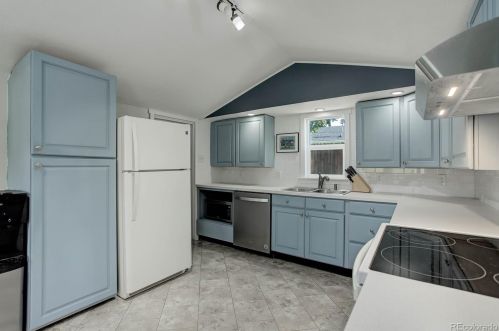 4895 Pennsylvania St, Englewood CO 80113-6920 exterior