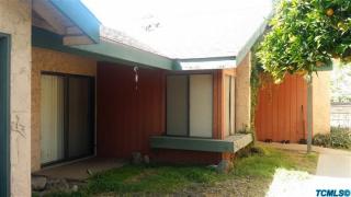 2047 Woodsville Dr, Visalia, CA 93292-2372