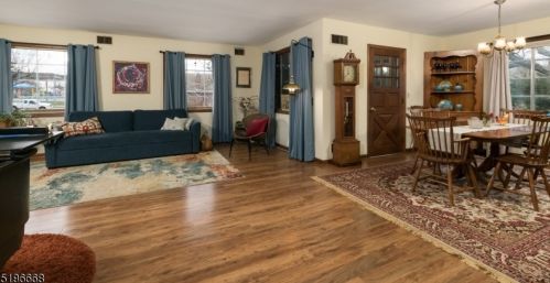 335 Fucillo St, Manville, NJ 08835-2254