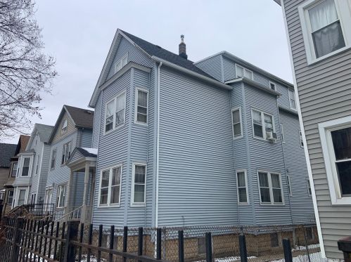 1649 Richmond St, Chicago, IL 60647-5121