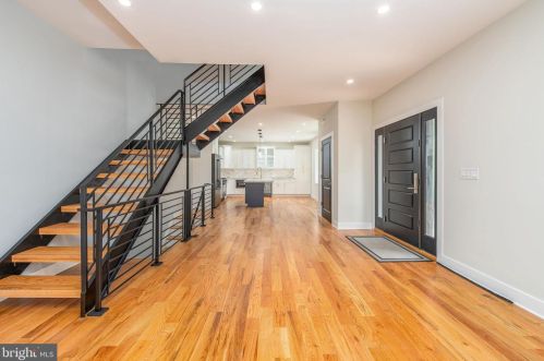 1165 12 St, Philadelphia PA 19148-1002 exterior