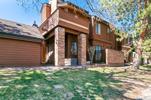 2685 Dayton Way, Denver CO  80231-3958 exterior