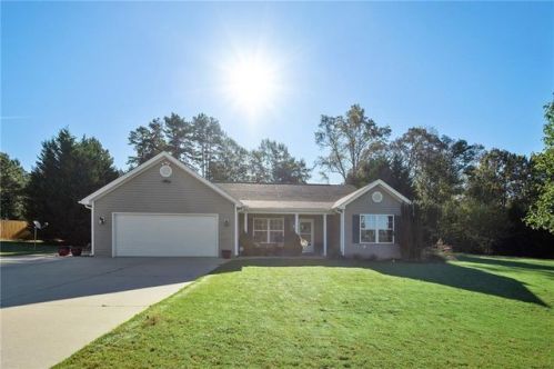 126 Cedar Glen Dr, Williamston, SC 29697-9143
