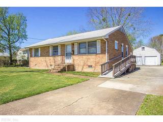 3206 Weaver Rd, Hampton, VA 23666-3924