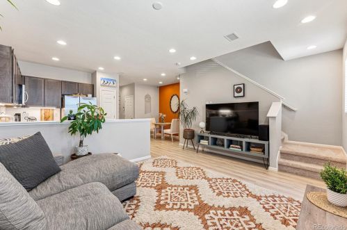 4719 Memphis St, Denver CO  80239-1613 exterior