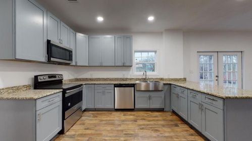 306 Texas St, Celina, TX 75009-6484