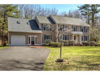 20 Hansom Dr, Merrimack, NH 03054-4585