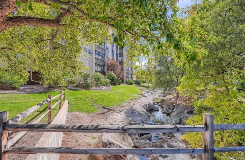 3465 Poplar St, Denver CO  80207-2926 exterior