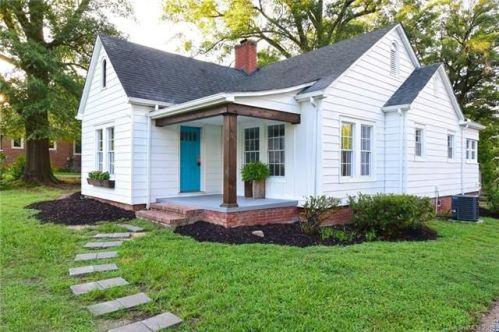 1307 Central Dr, Kannapolis, NC 28083-3740