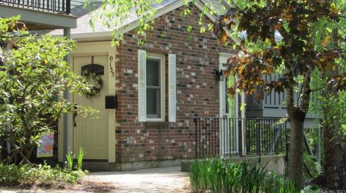 135 Queens Rd, Torrington, CT 06790-2821
