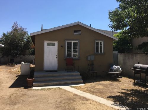 2994 9th St, Riverside, CA 92507-4218