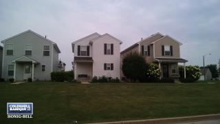 413 Andrea Ct, Alden, IL 60033-7806