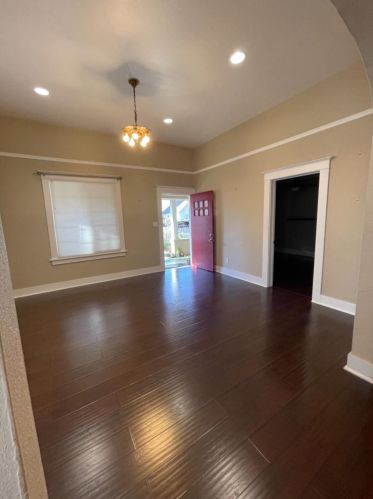 917 Wright St, Modesto, CA 95350-5953
