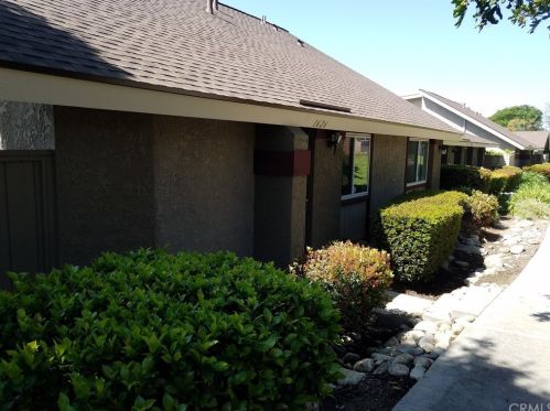 1626 Carmel Cir, Upland, CA 91784-1726