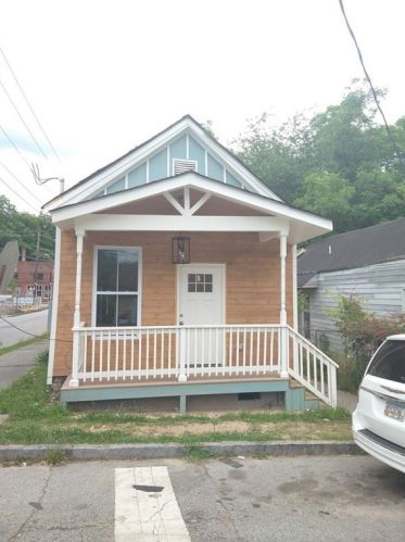 942 Hubbard St, Atlanta, GA 30310-3045