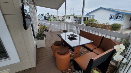 19361 Brookhurst St, Huntington Beach CA  92646-2921 exterior