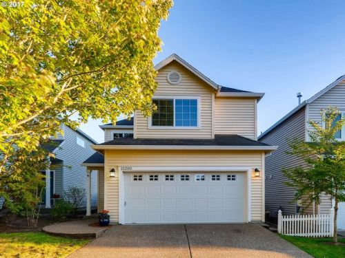 15200 Twoponds Dr, Portland, OR 97229-1567