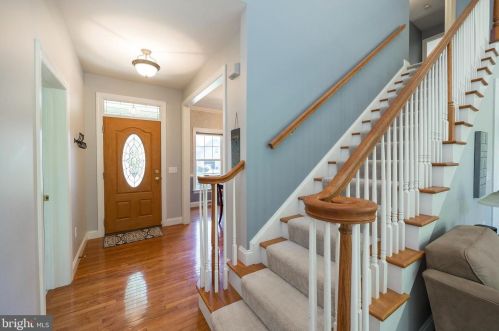 544 Bald Eagle Ct, Lancaster PA  17601-1180 exterior