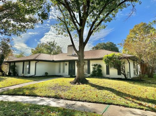 2345 Monticello Cir, Plano TX  75075-6678 exterior