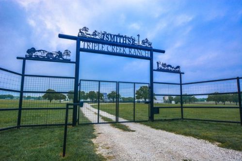 3900 Dixie School Rd, Nocona, TX 76255
