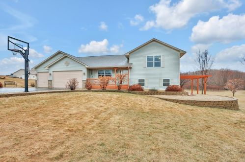 10767 256th Ave, Zimmerman, MN 55398-4055