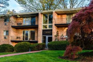 2991 School House Ln, Philadelphia PA  19144-5357 exterior