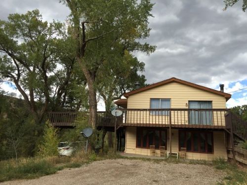 104 Riverside Rd, El Jebel, CO 81623-9431
