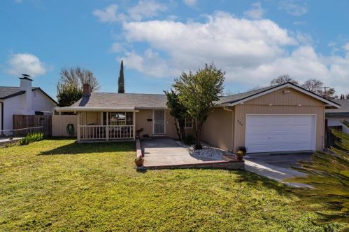 529 Candlestick Way, San Jose, CA 95127-3412