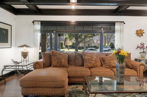 4465 5th St, Riverside CA  92507-4110 exterior