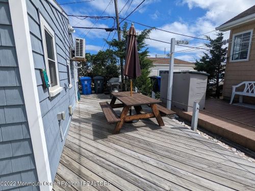 31 Amberjack Way, Lavallette NJ  08735-1506 exterior