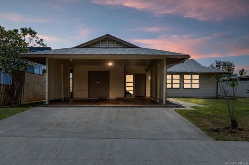 94497 Alapoai St, Mililani, HI 96789-1611