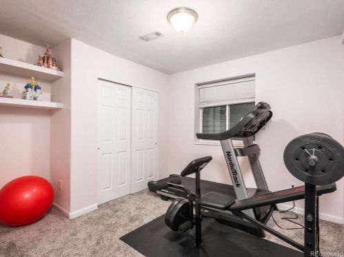 25380 Aberdeen Dr, Aurora CO 80016-3225 exterior